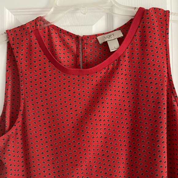 Loft salmon pink and navy top - Picture 2 of 5